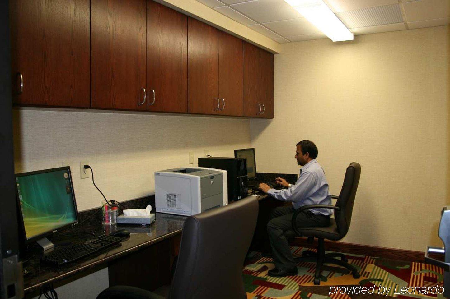 Hampton Inn & Suites Cleveland-Mentor Instalações foto